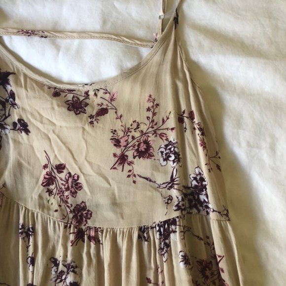 Brandy Melvillve Jada tiered sundress in floral - Picture 2 of 4